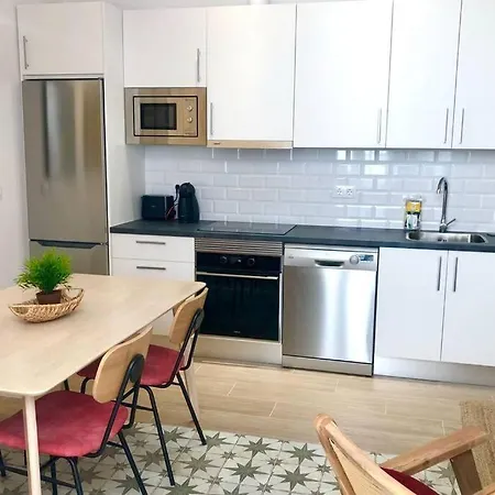 Gatu Premium Villa Libertad, Preferente Mayores De 25 Anos Y Familias Cadix Extérieur photo